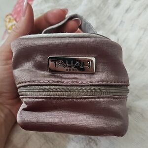 Tahari  Travel Jewelry Bag